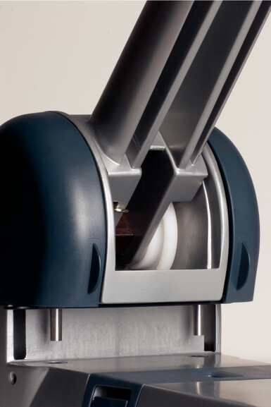 Kraftlocher Super Leitz 5182 silber, Art.-Nr. 5182-00-SI - Paterno B2B-Shop