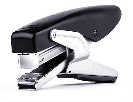 Heftzange Sax 644 schwarz-silber, Art.-Nr. SAX644 - Paterno B2B-Shop