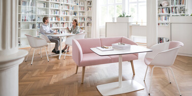 12csm_sedus_Lounge_Impressionen_Warten_3_14f348547d.jpg