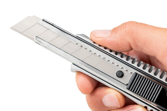 Cutter Dahle Professional 18 mm, Art.-Nr. 10885 - Paterno B2B-Shop