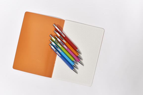 Kugelschreiber Cedon orange, Art.-Nr. 2028774 - Paterno B2B-Shop